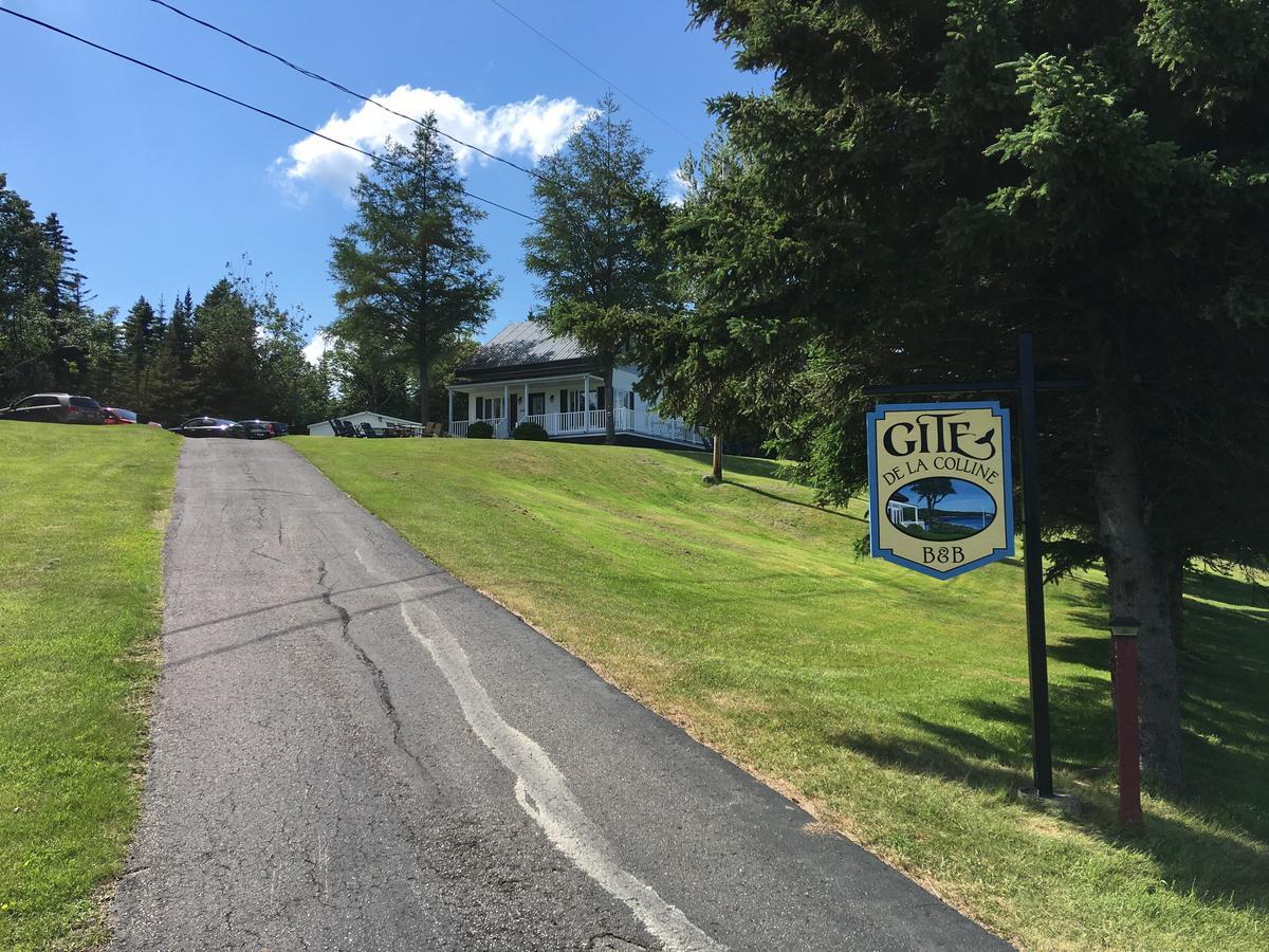 Gite De La Colline Baie-Sainte-Catherine Exterior foto